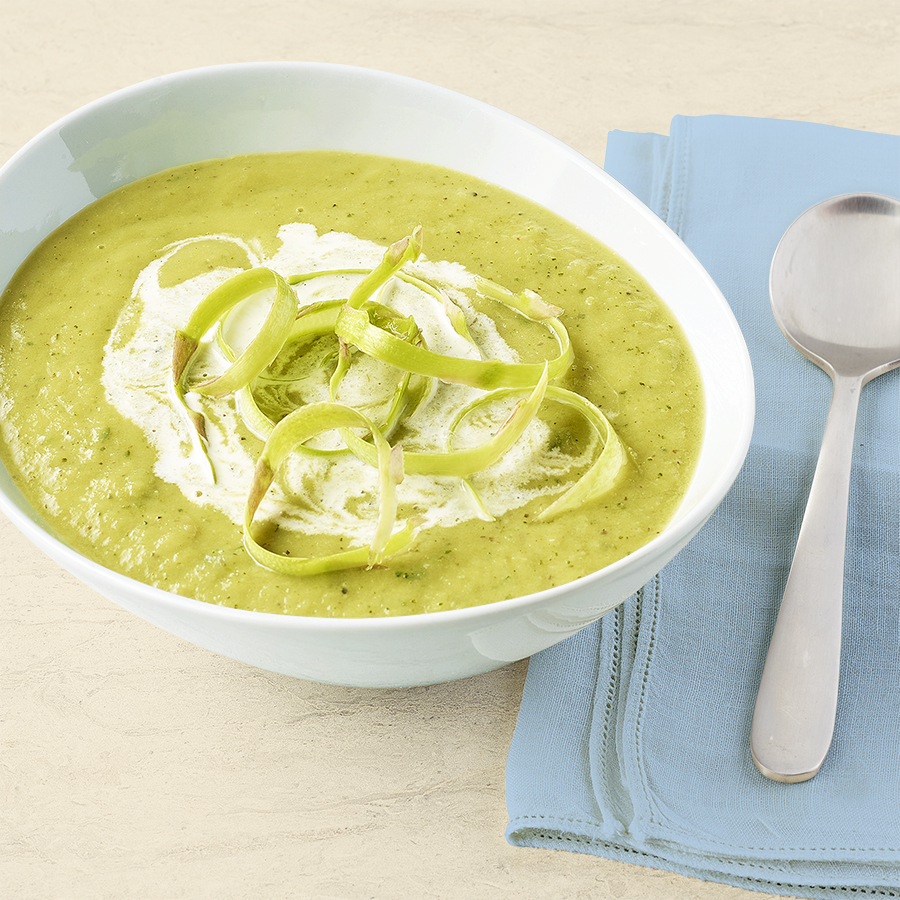 Avocado, Asparagus and Zucchini Soup